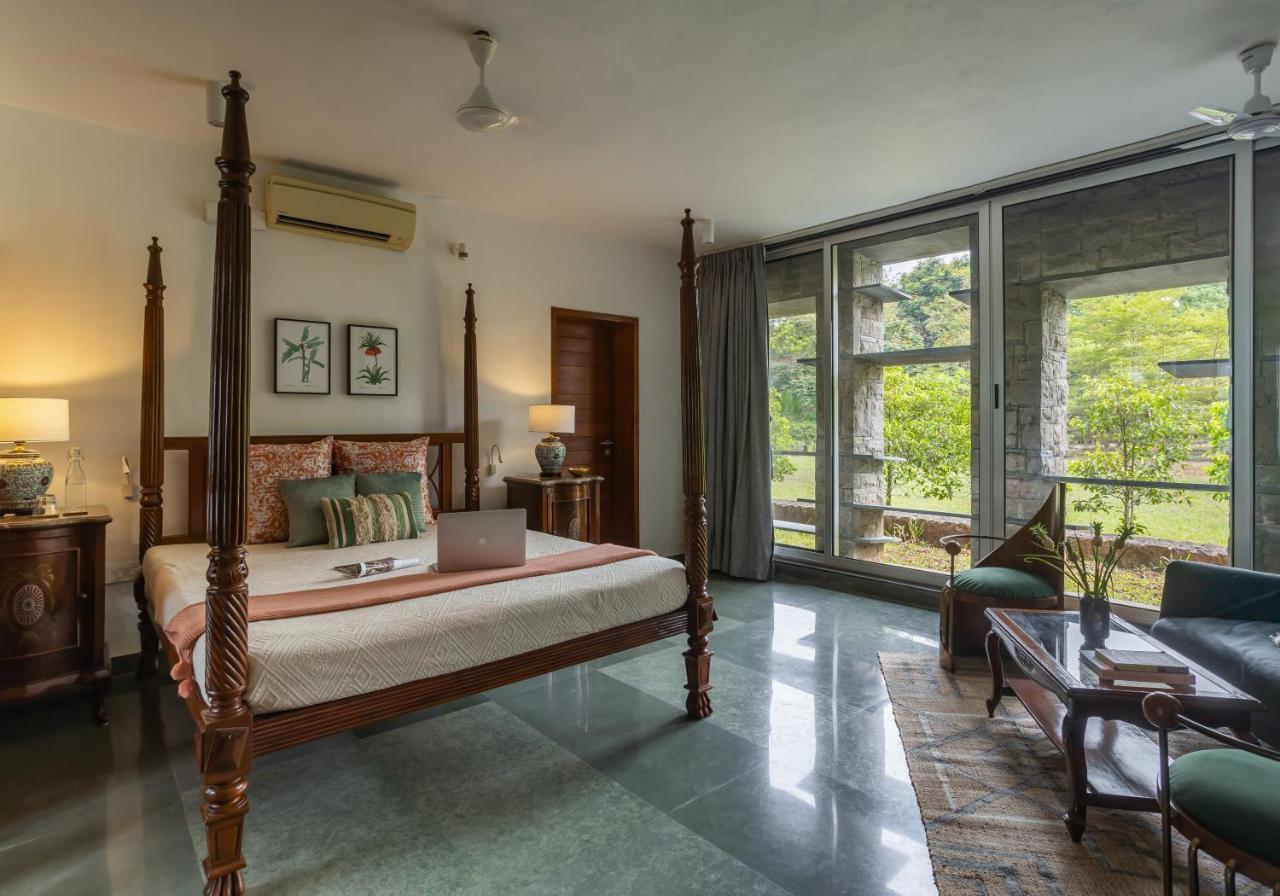 Lohonostays Maharajah House Карджат Экстерьер фото