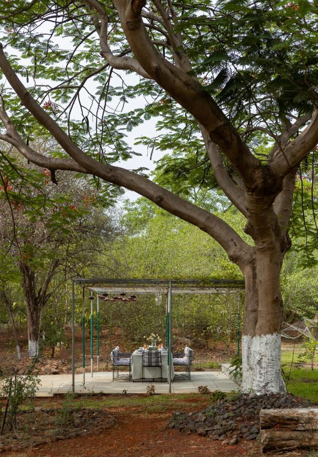 Lohonostays Maharajah House Карджат Экстерьер фото